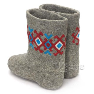 Купить Валенки женские с вышивкой "Мирра" ручной работы - цена 6 690 ...