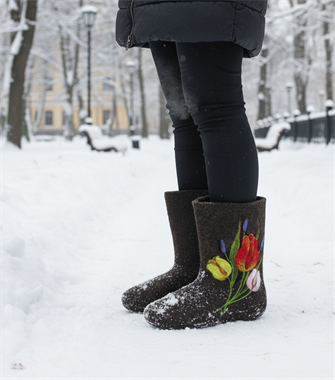 Валенки укороченные женские с вышивкой 